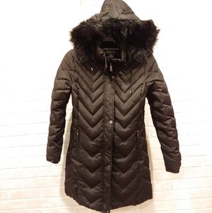 Kenneth Cole Faux-Fur-Trimed Hooded Down Coat SZ M